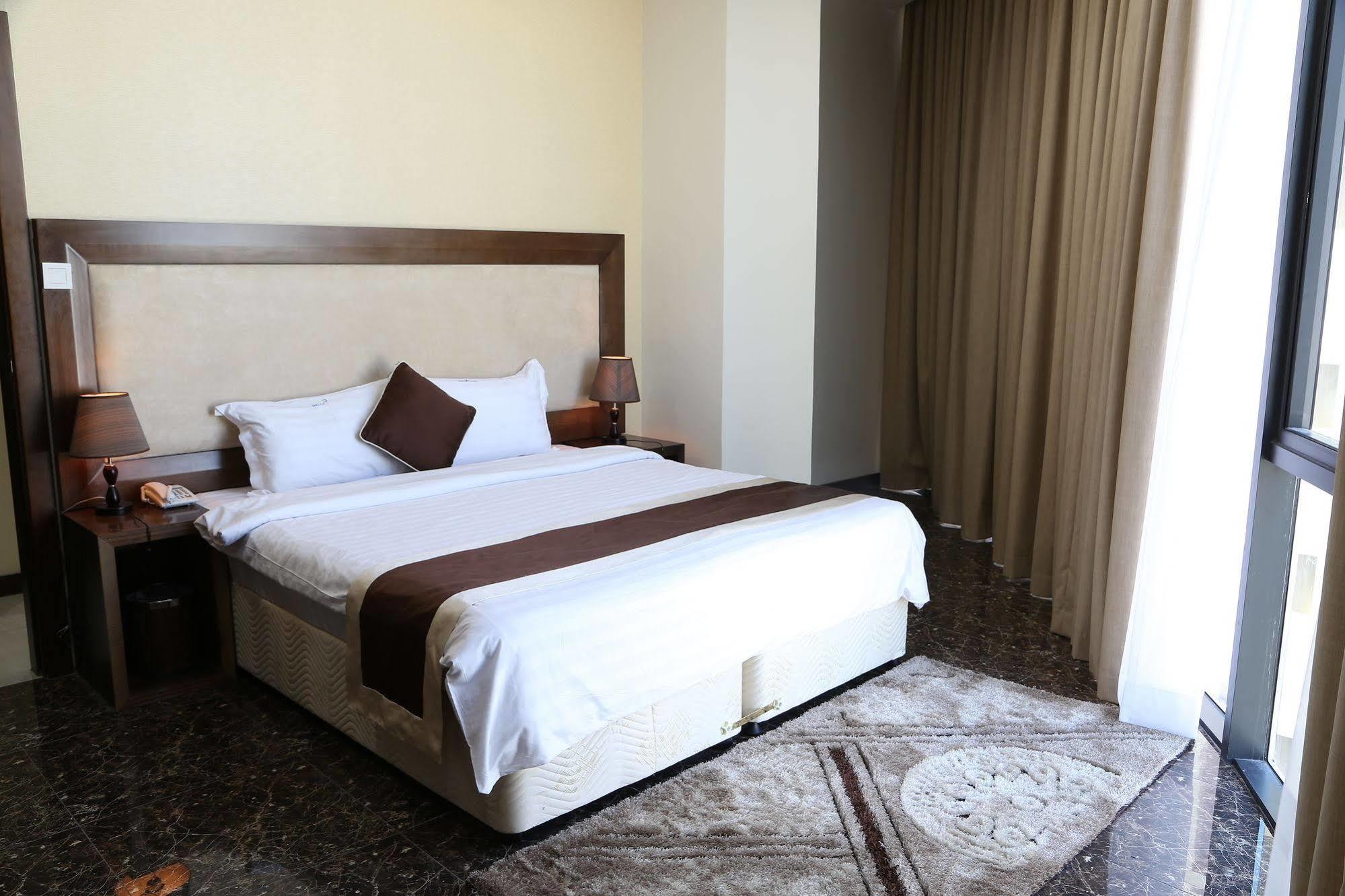 Belle Tower Luxury Apartments Al Manamah Esterno foto